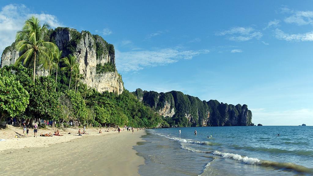 Baywatch Boutique Hotel Ao Nang Krabi Ngoại thất bức ảnh
